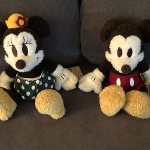 DISNEY mickey & minnie,from Japan,collection items